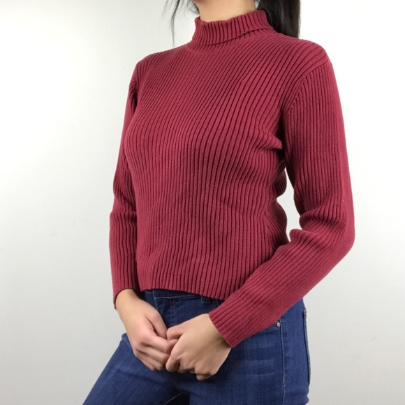 Red turtleneck sweater!! - Picture 5 of 8